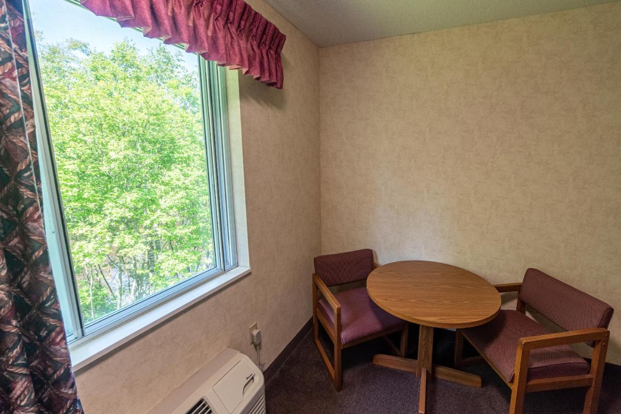 Willabee'S Motel Brimley Dış mekan fotoğraf